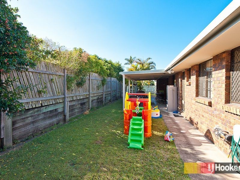 1 Eucalyptus Place, Albany Creek QLD 4035