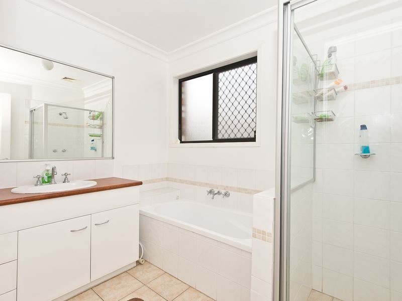 9 Oaktree Place, Bracken Ridge QLD 4017