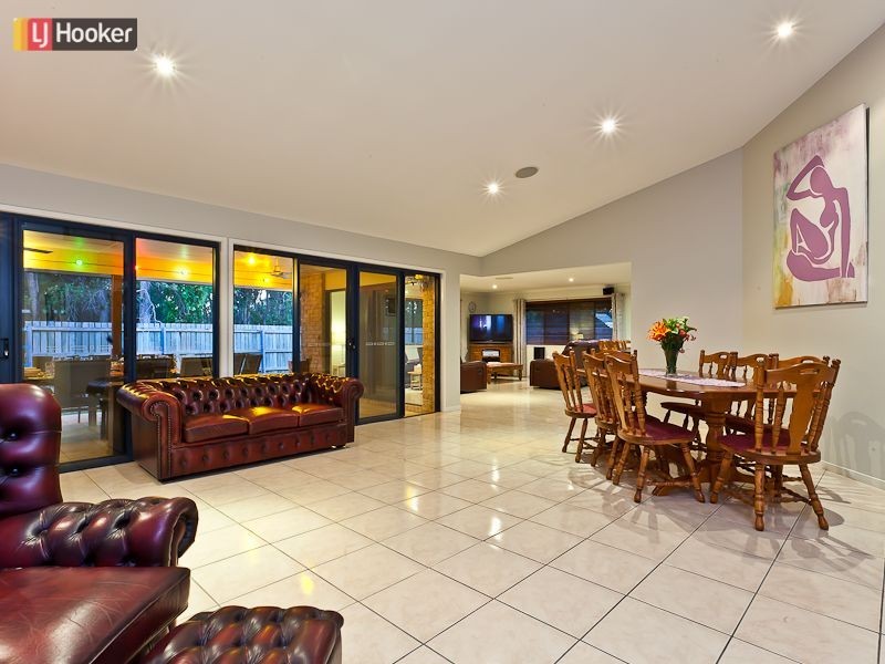 14 Manor Street, Taigum QLD 4018