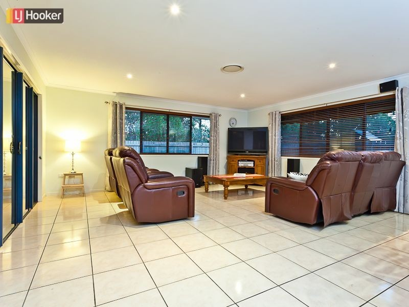 14 Manor Street, Taigum QLD 4018