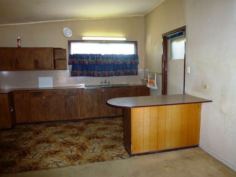 27 Sandra Street, Geebung QLD 4034