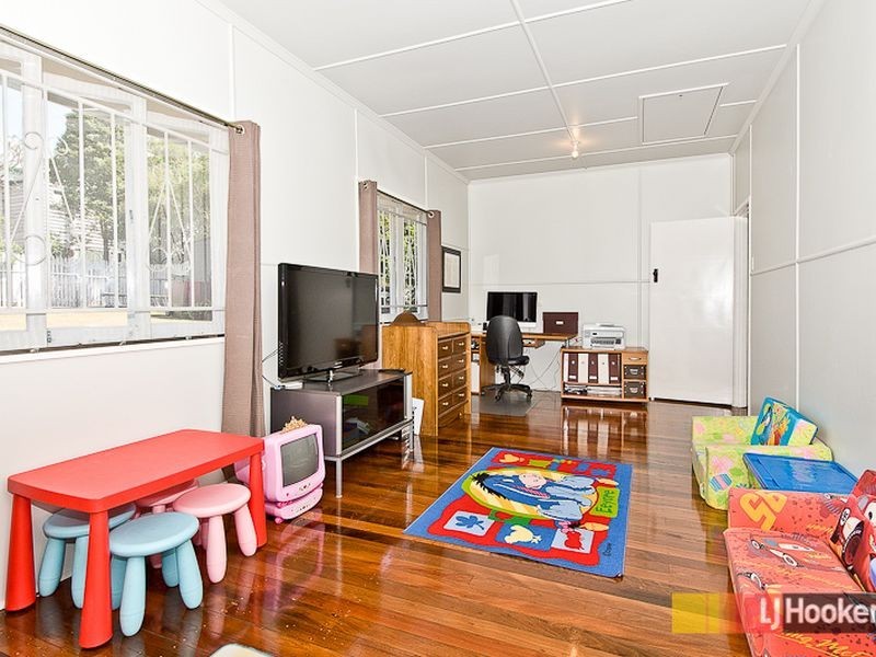 16 Norbiton Street, Zillmere QLD 4034