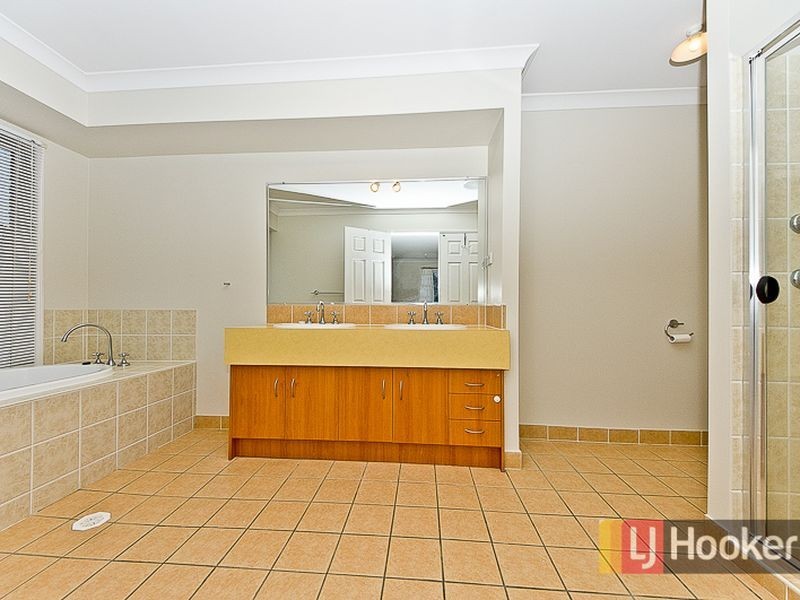 42 Pine Valley Drive, Joyner QLD 4500