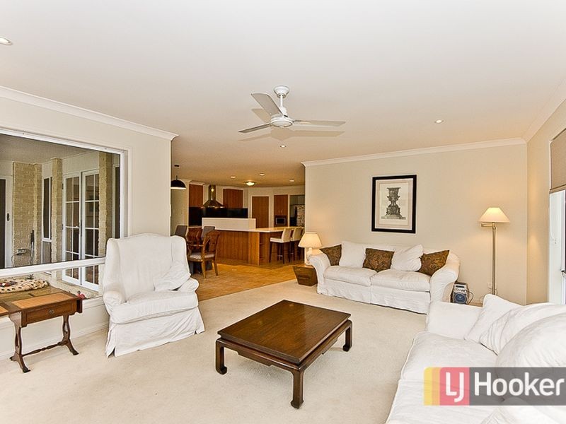 42 Pine Valley Drive, Joyner QLD 4500