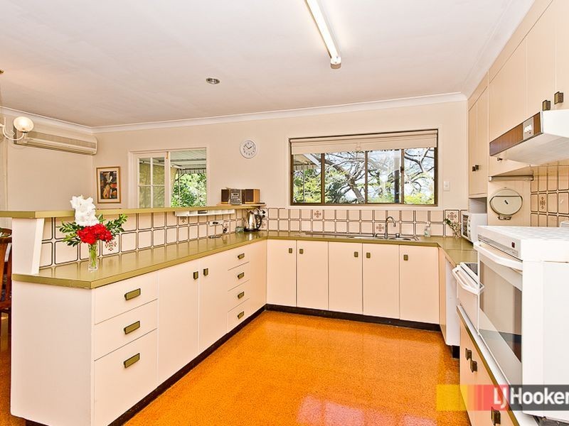 11 Janelle Street, Aspley QLD 4034