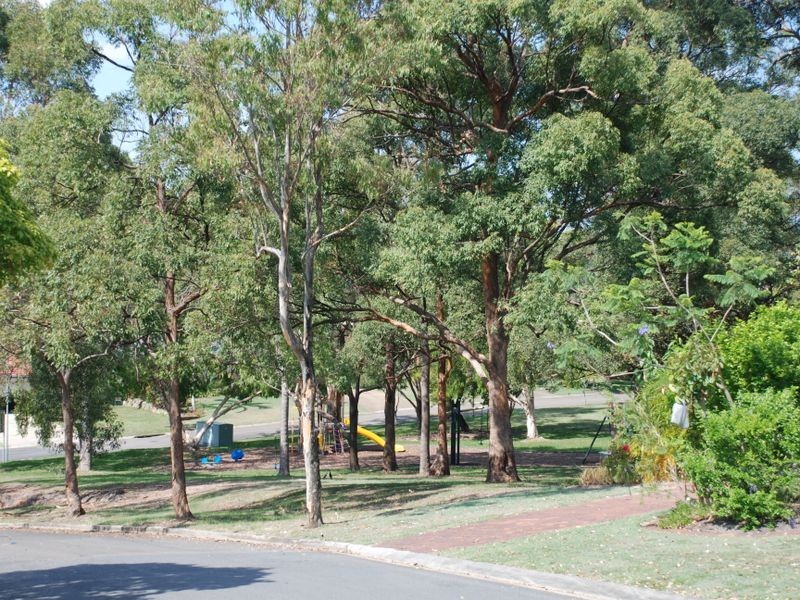 16 Hillcrest Street, Aspley QLD 4034