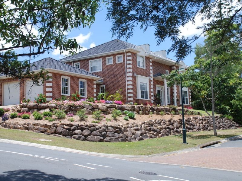 7 Habitat Place, Bridgeman Downs QLD 4035