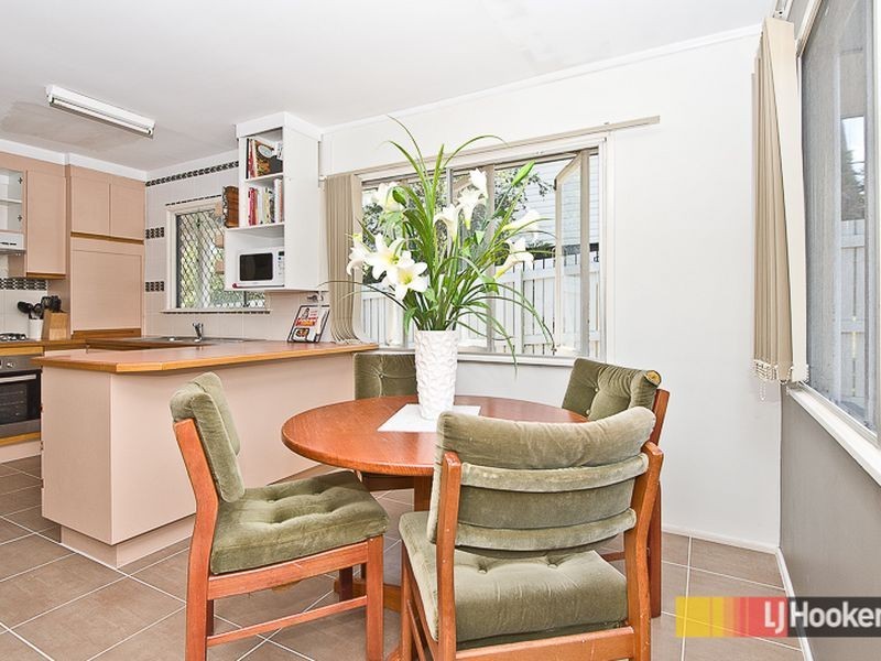 11 Cranbourne Street, Chermside West QLD 4032