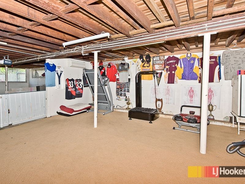 11 Cranbourne Street, Chermside West QLD 4032