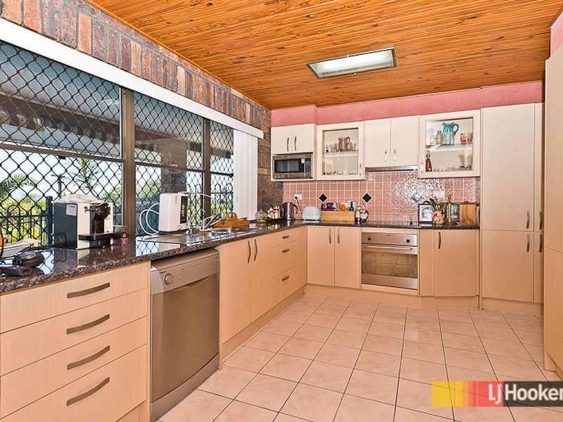 14 Pooncarie Street, Bracken Ridge QLD 4017