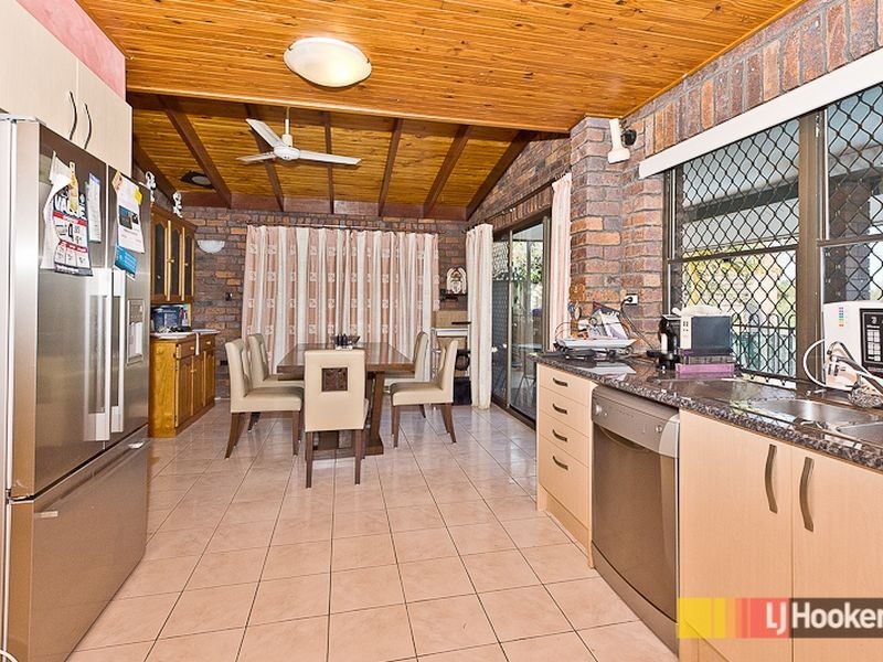 14 Pooncarie Street, Bracken Ridge QLD 4017