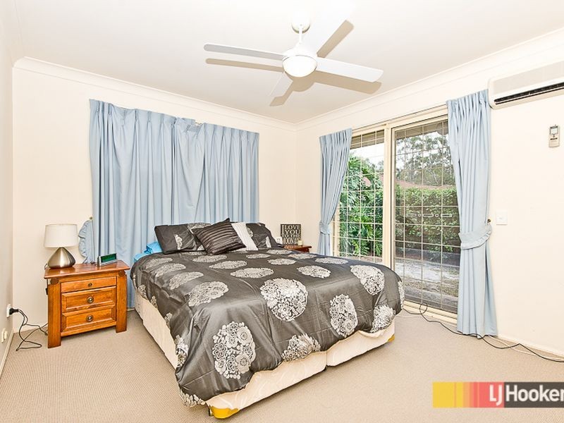 56 Azalea  Crescent, Fitzgibbon QLD 4018