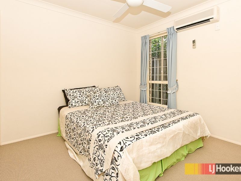 56 Azalea  Crescent, Fitzgibbon QLD 4018