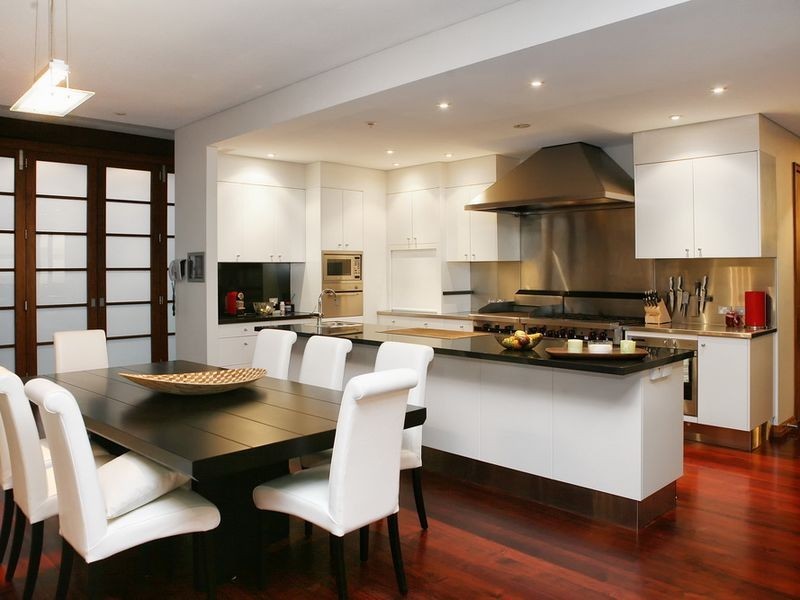 948 Mt Nebo Road, Camp Mountain QLD 4520