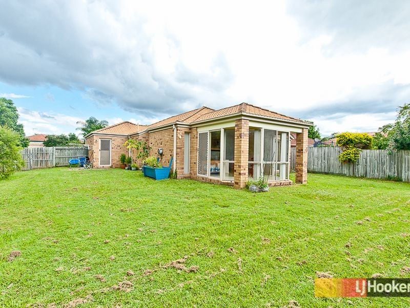 18 Cooper Place, Carseldine QLD 4034