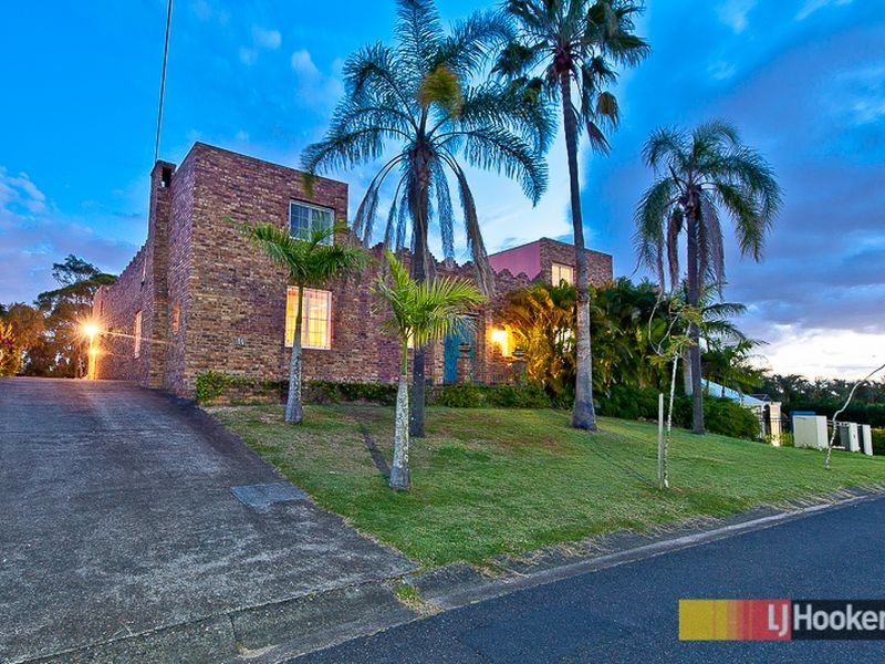 14 Ashley Road, Chermside West QLD 4032