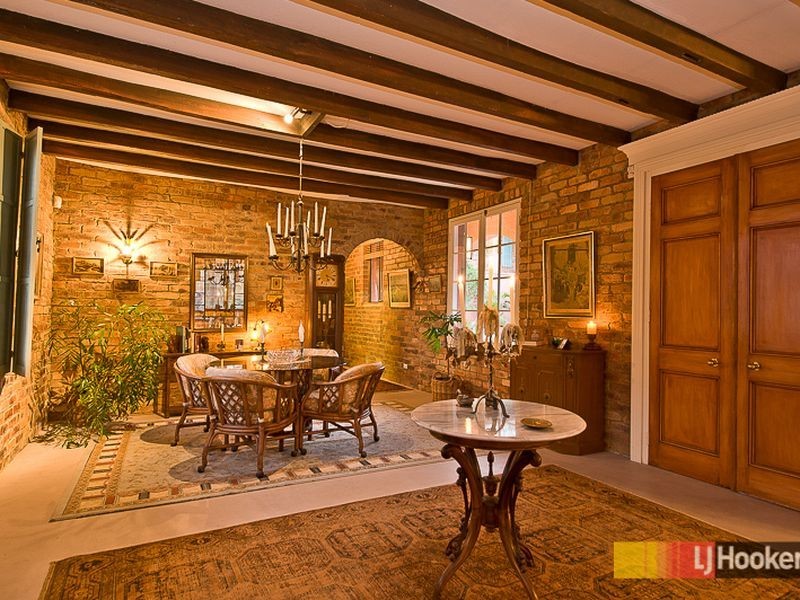 14 Ashley Road, Chermside West QLD 4032