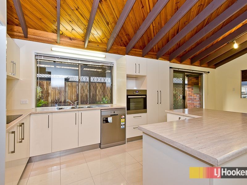 82 Dorville Road, Carseldine QLD 4034