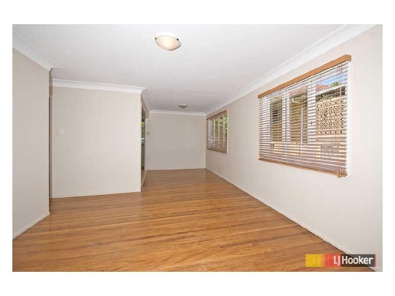 37 Bramcote Street, Chermside West QLD 4032