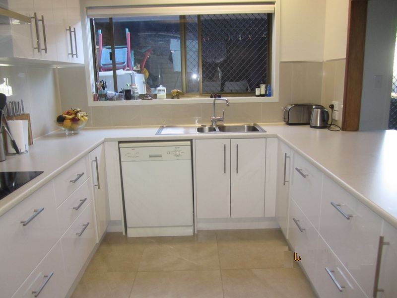 2/11 Balcara Avenue, Carseldine QLD 4034