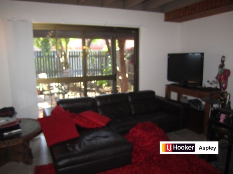 2/11 Balcara Avenue, Carseldine QLD 4034