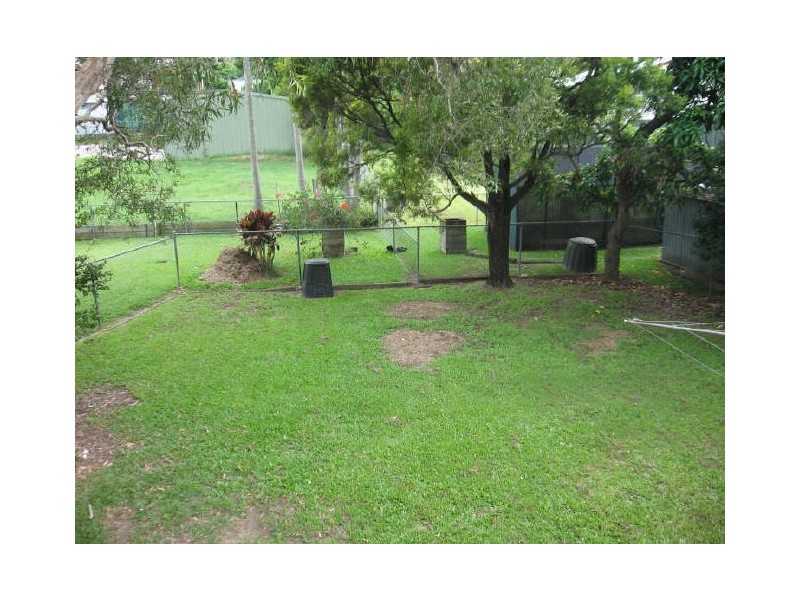 105 Mawson Street, Stafford Heights QLD 4053