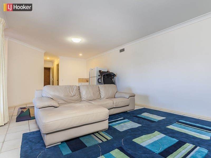 15 Aquarius Place, Bridgeman Downs QLD 4035