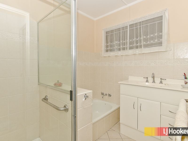 17 Kurago Street, Chermside West QLD 4032