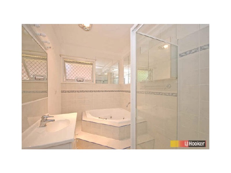 9 Wynford Street, Aspley QLD 4034