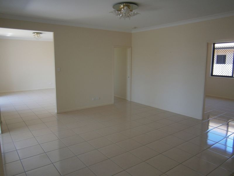 11 Langer Circuit, North Lakes QLD 4509