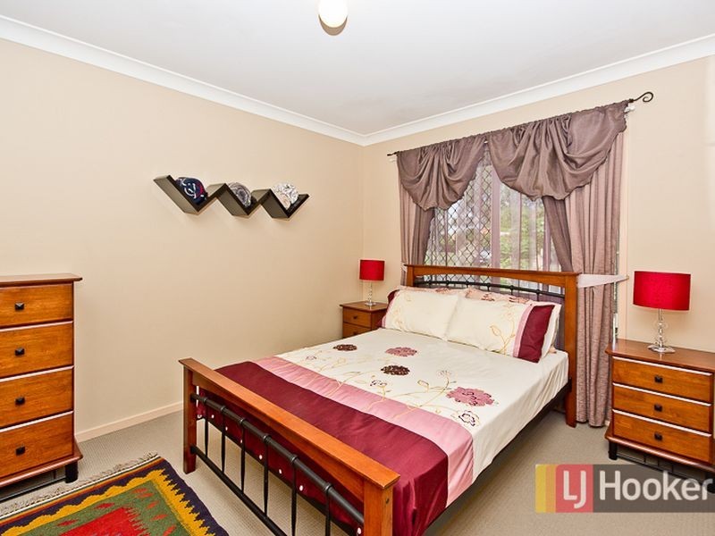 37 Silkyoak Circuit, Fitzgibbon QLD 4018