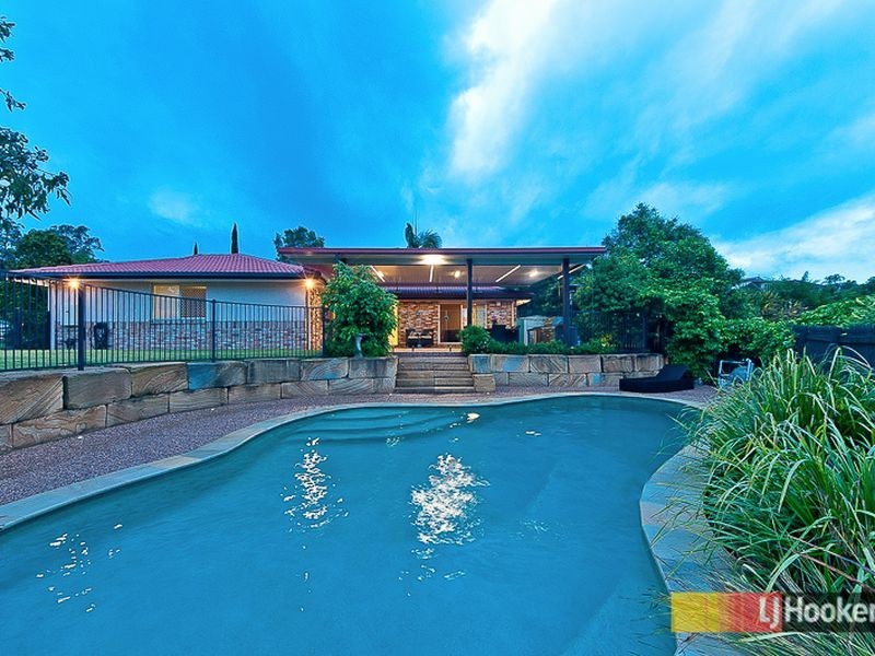7 Cressbrook Drive, Albany Creek QLD 4035