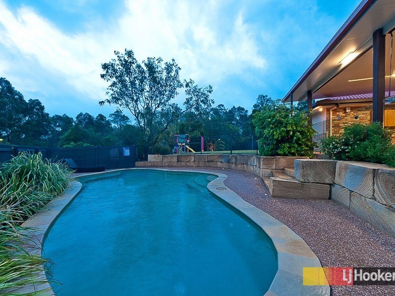 7 Cressbrook Drive, Albany Creek QLD 4035