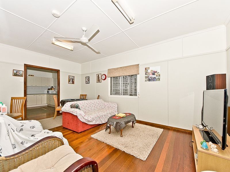 42 Thompson Street, Zillmere QLD 4034