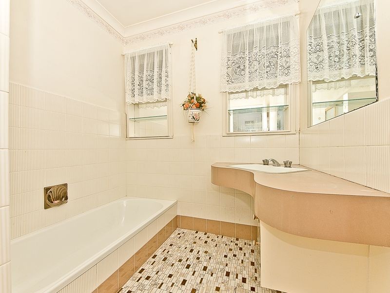 5 Ibsen Street, Aspley QLD 4034