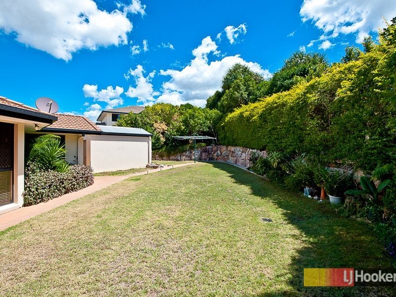 18 Carrington Place, Bridgeman Downs QLD 4035