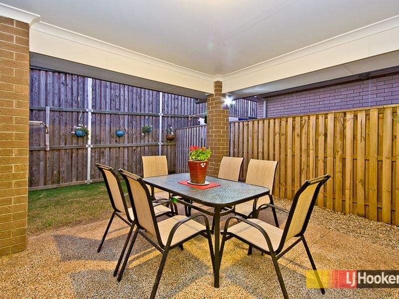 56 Merimbula Crescent, Fitzgibbon QLD 4018