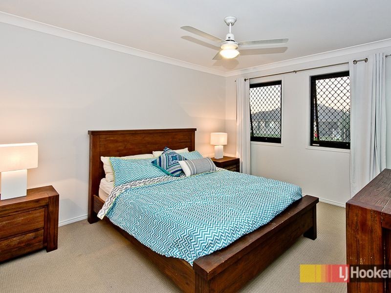 56 Merimbula Crescent, Fitzgibbon QLD 4018