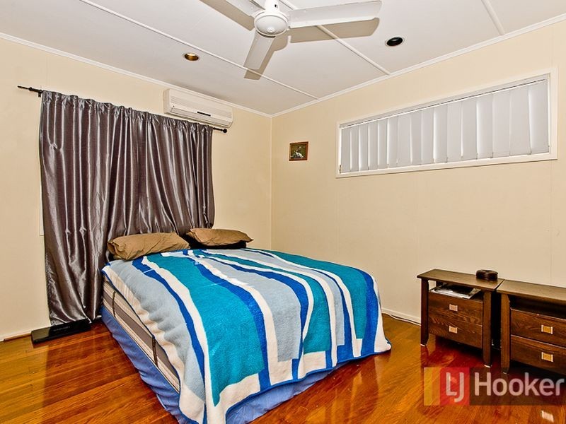 11 Lord Byron Pde, Strathpine QLD 4500