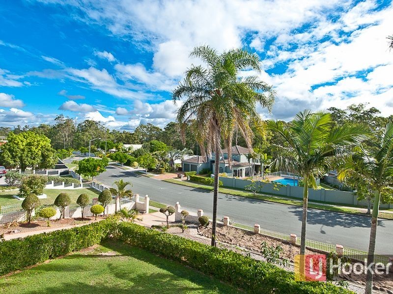 3 Gemini Place, Bridgeman Downs QLD 4035