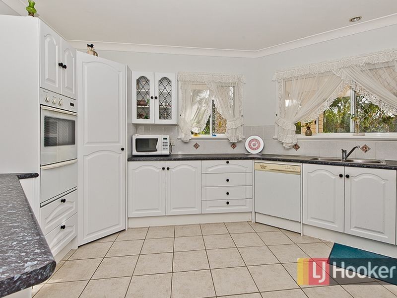 3 Gemini Place, Bridgeman Downs QLD 4035