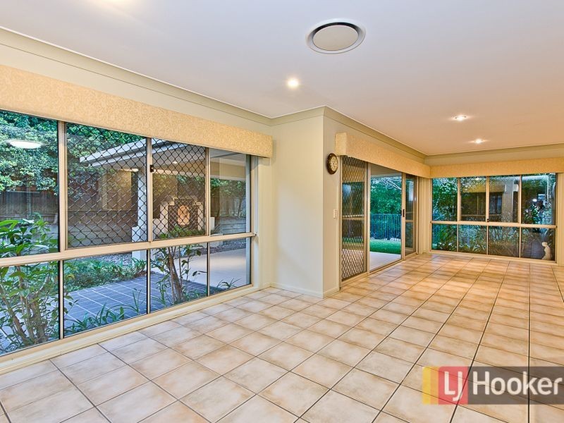 11 Kettleton Close, Bridgeman Downs QLD 4035