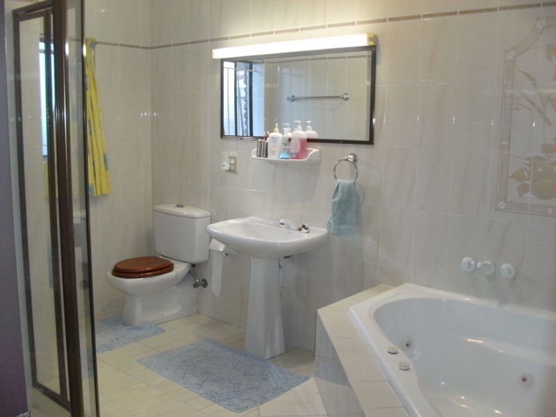 5 Lucinda Street, Carseldine QLD 4034