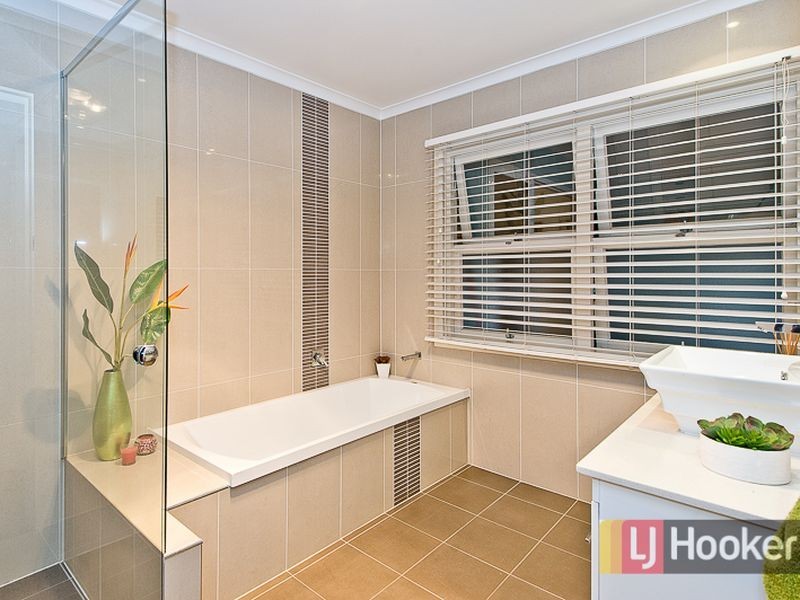 160 Graham Road, Bridgeman Downs QLD 4035