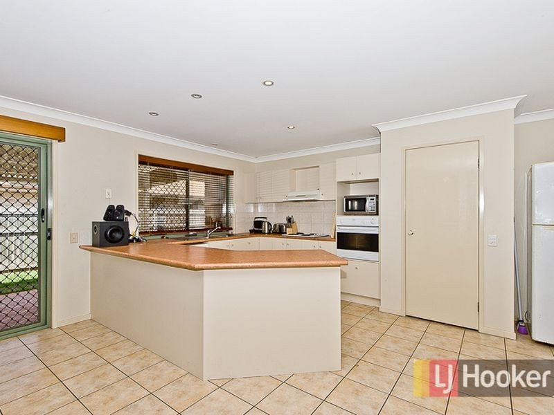 3 Brookvale Place, Bracken Ridge QLD 4017