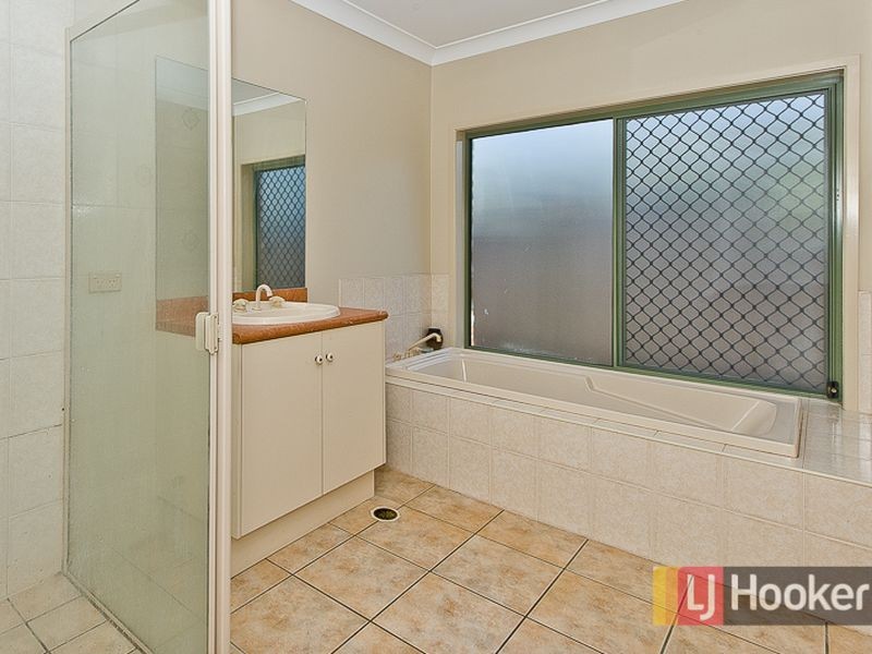 3 Brookvale Place, Bracken Ridge QLD 4017