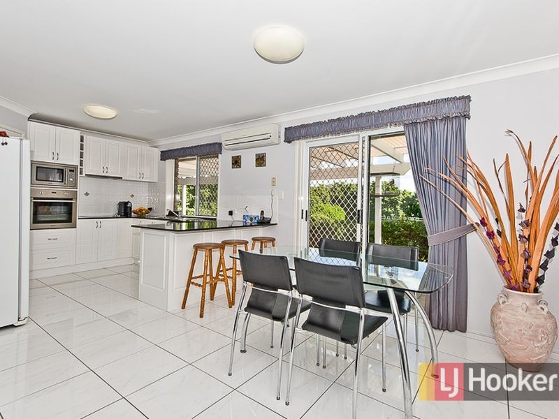 4 Colvillea Close, Carseldine QLD 4034