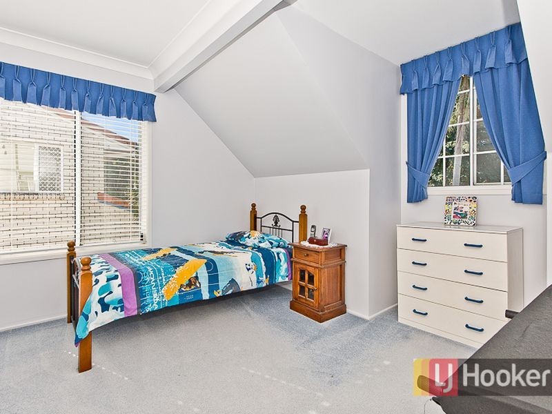 4 Colvillea Close, Carseldine QLD 4034