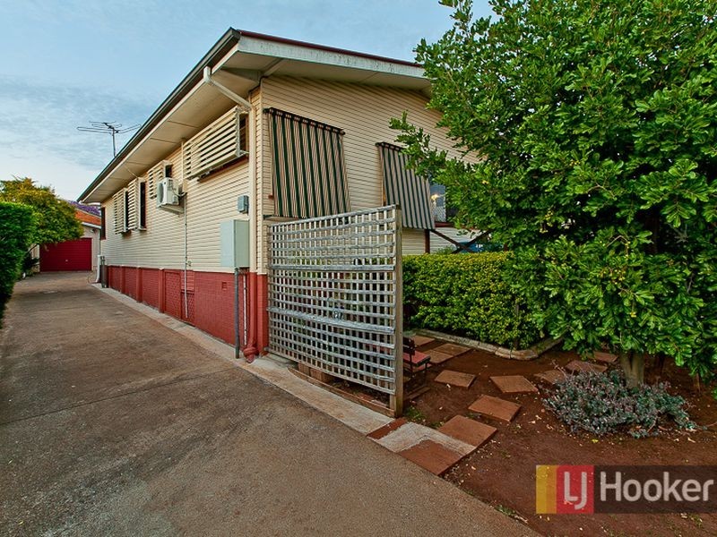 17 Parkmore Street, Boondall QLD 4034