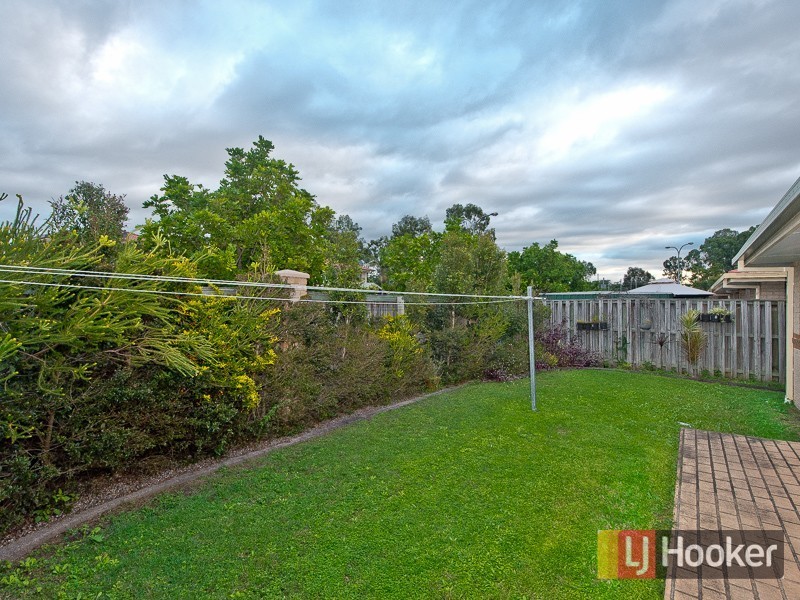 2/9 Lavender Place, Fitzgibbon QLD 4018